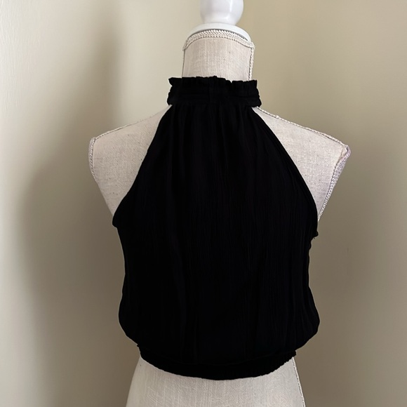 🆕 Angie Black Halter Top - Picture 8 of 10